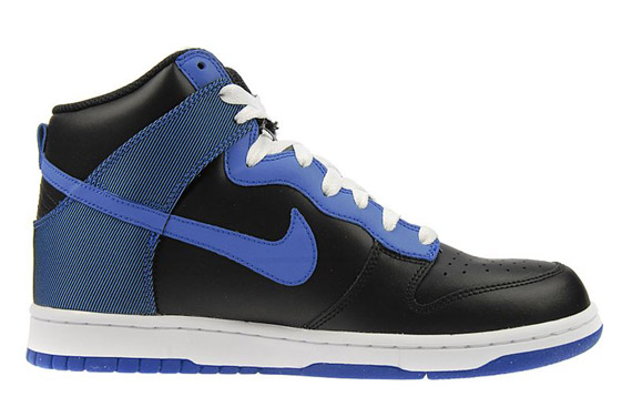 Black and blue Nike Dunk High North